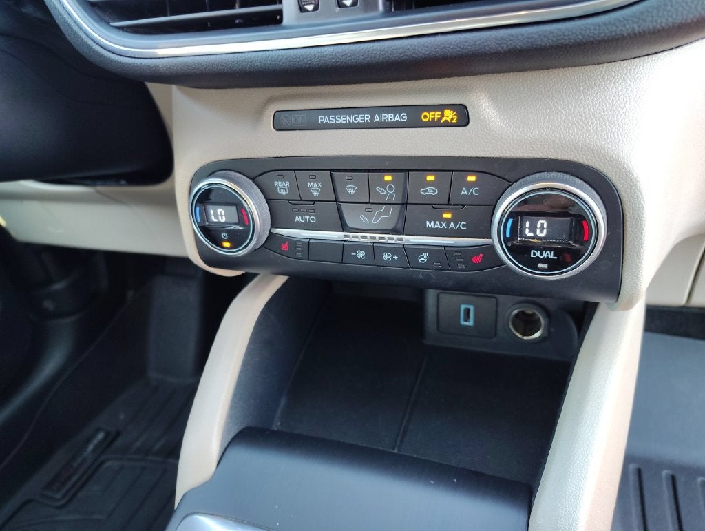 2020 Ford Escape Titanium