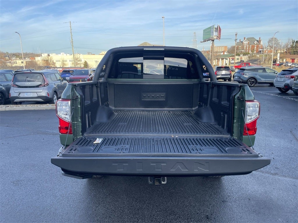 2024 Nissan Titan SV