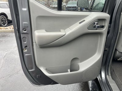 2021 Nissan Frontier SV