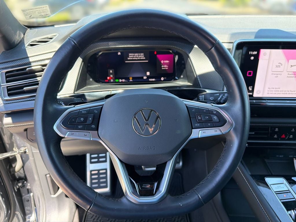 2024 Volkswagen Atlas Cross Sport 2.0T SEL R-Line