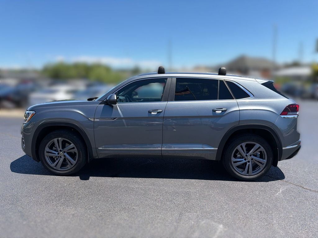 2024 Volkswagen Atlas Cross Sport 2.0T SEL R-Line