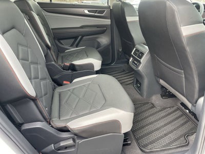 2024 Volkswagen Atlas 2.0T Peak Edition SE w/Technology