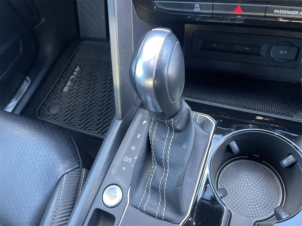2022 Volkswagen Atlas Cross Sport 2.0T SE w/Technology