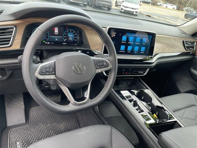 2024 Volkswagen Atlas 2.0T SE w/Technology