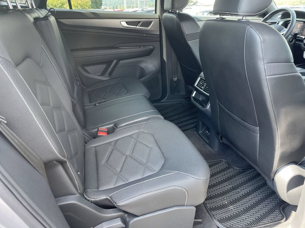 2024 Volkswagen Atlas Cross Sport 2.0T SE