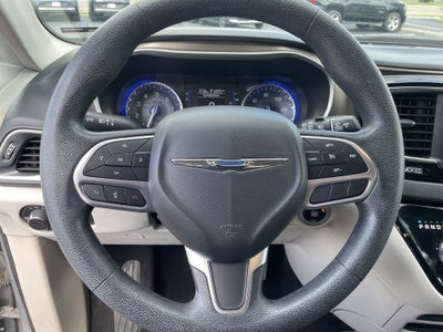 2020 Chrysler Voyager LXI