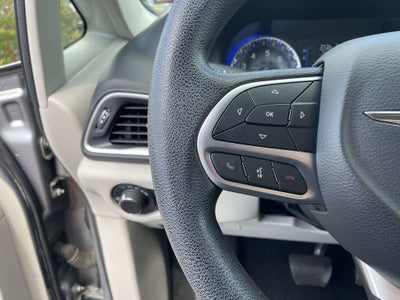 2020 Chrysler Voyager LXI