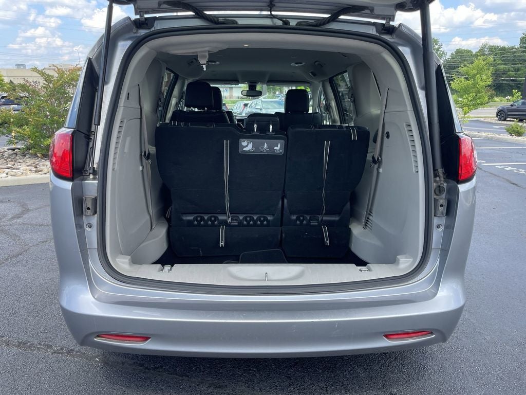 2020 Chrysler Voyager LXI
