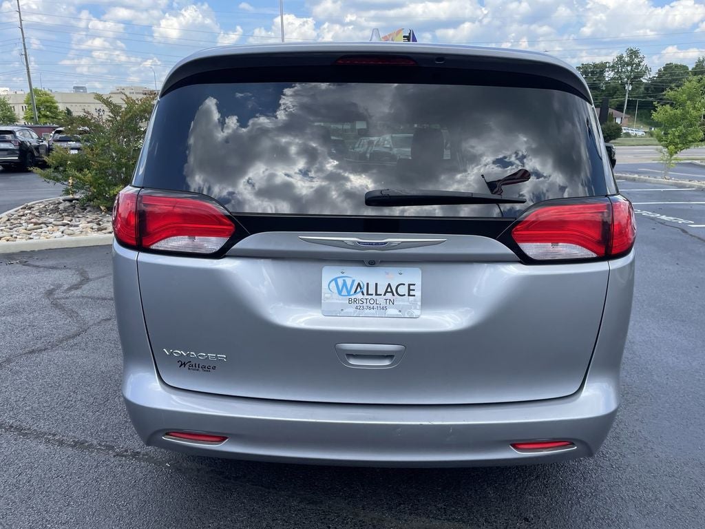 2020 Chrysler Voyager LXI