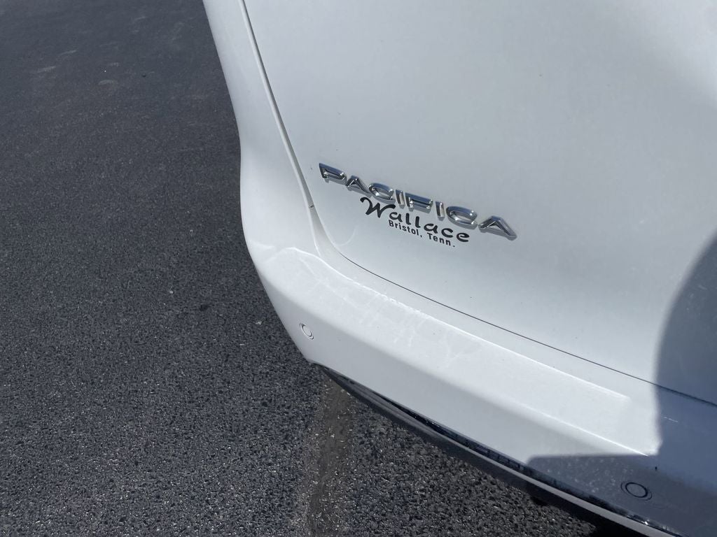 2020 Chrysler Pacifica Touring L Plus