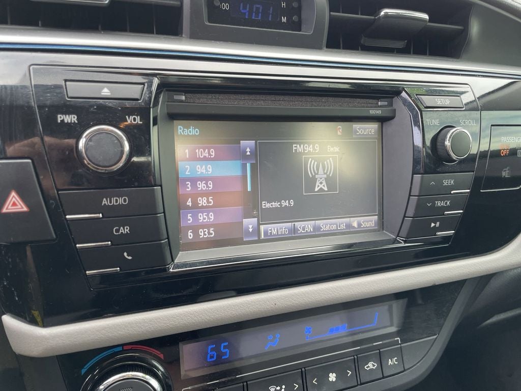 2015 Toyota Corolla LE