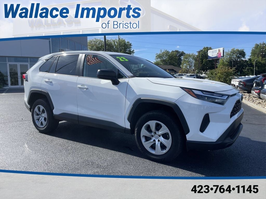 2023 Toyota RAV4 LE