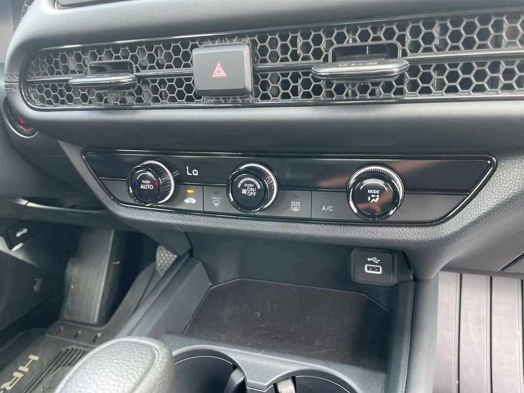 2025 Honda HR-V LX