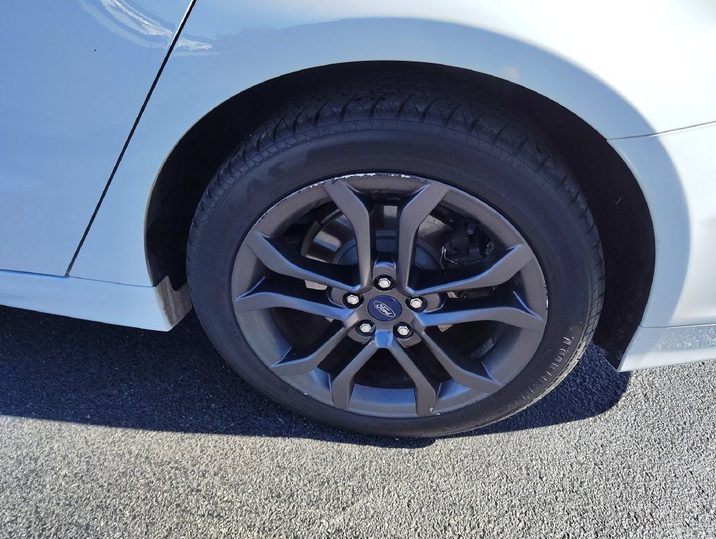 2018 Ford Fusion Hybrid SE