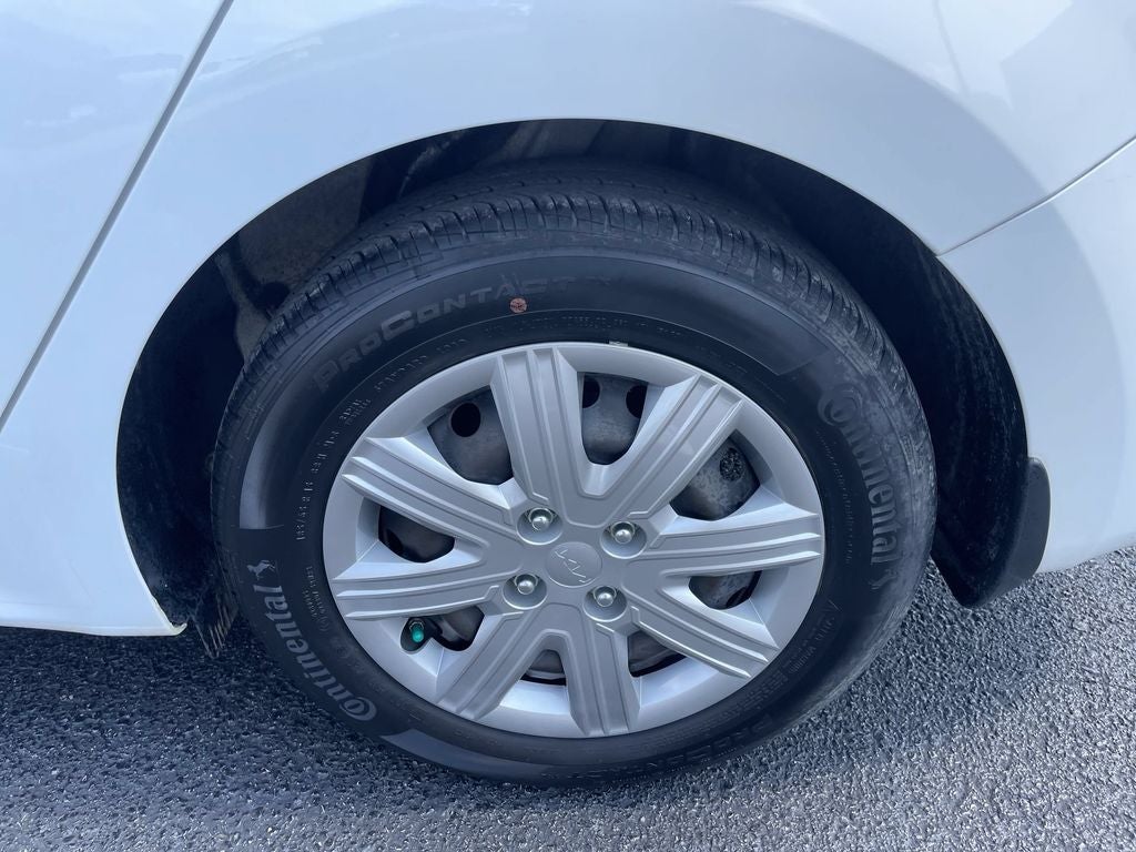 2023 Kia Rio LX