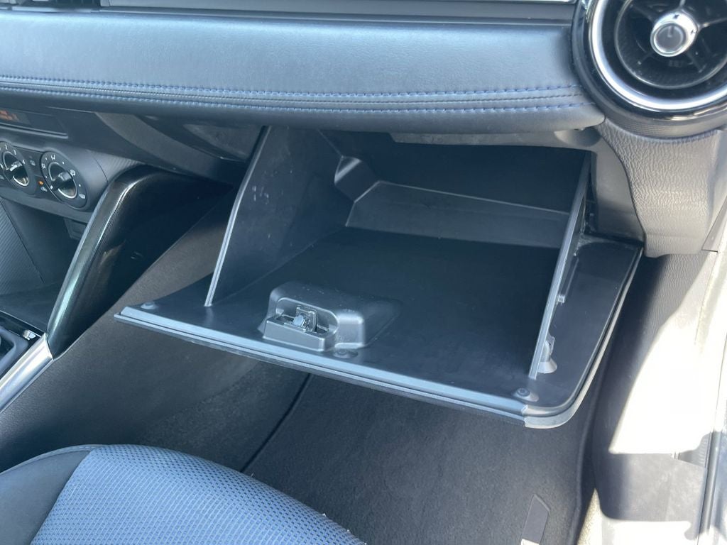 2017 Toyota Yaris iA Base
