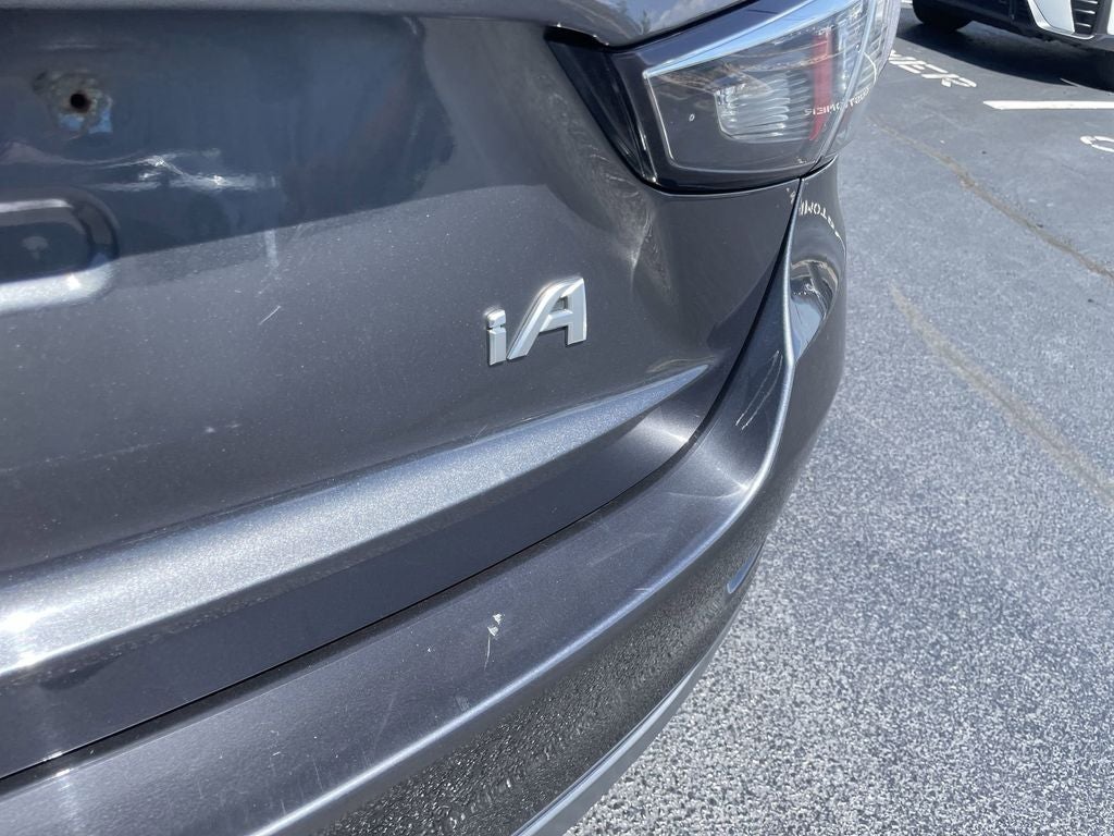 2017 Toyota Yaris iA Base