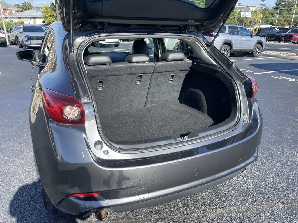 2018 Mazda Mazda3 Touring