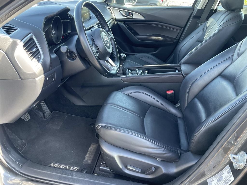 2018 Mazda Mazda3 Touring