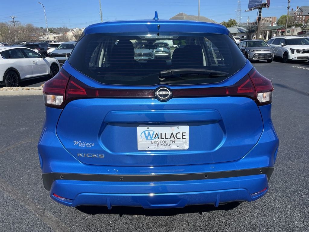 2024 Nissan Kicks S