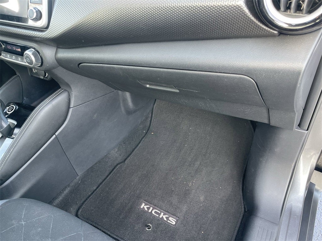 2019 Nissan Kicks SV