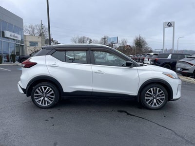 2021 Nissan Kicks SV