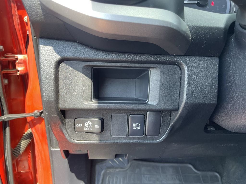 2018 Toyota Tacoma SR5 V6