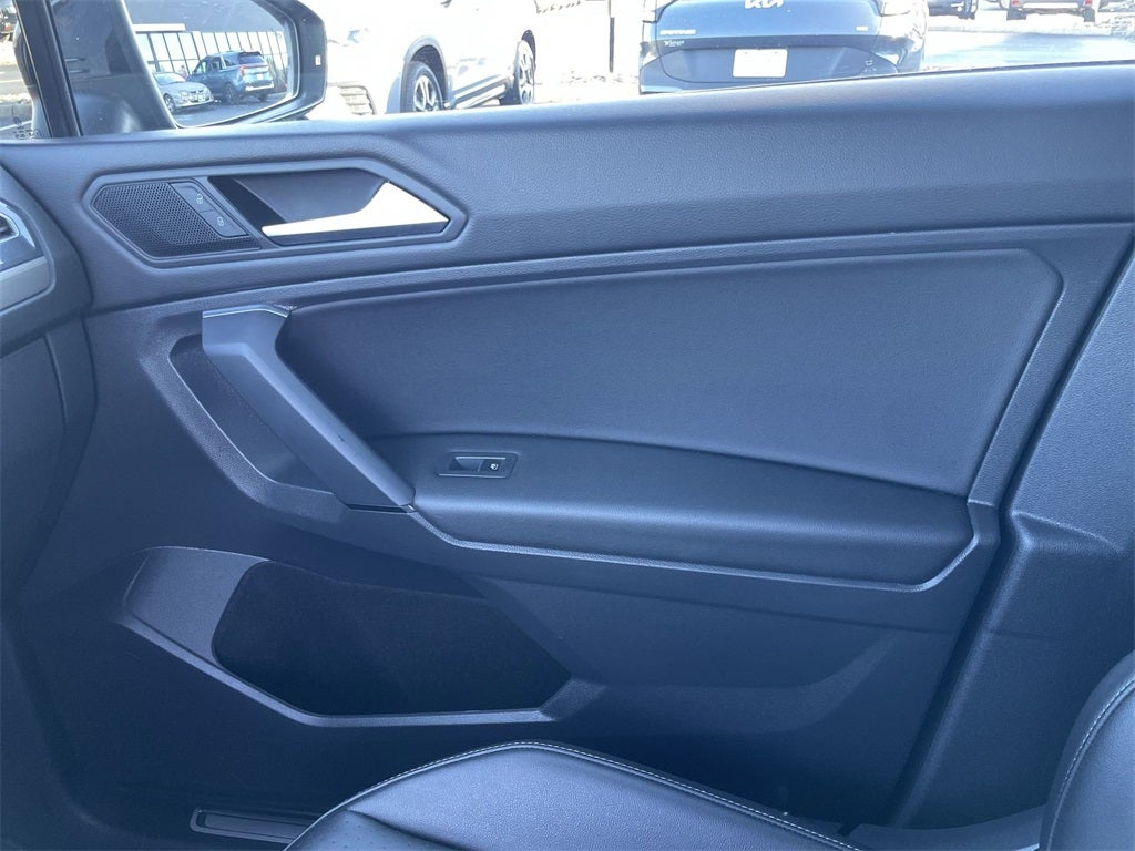 2019 Volkswagen Tiguan 2.0T SEL R-Line 4Motion