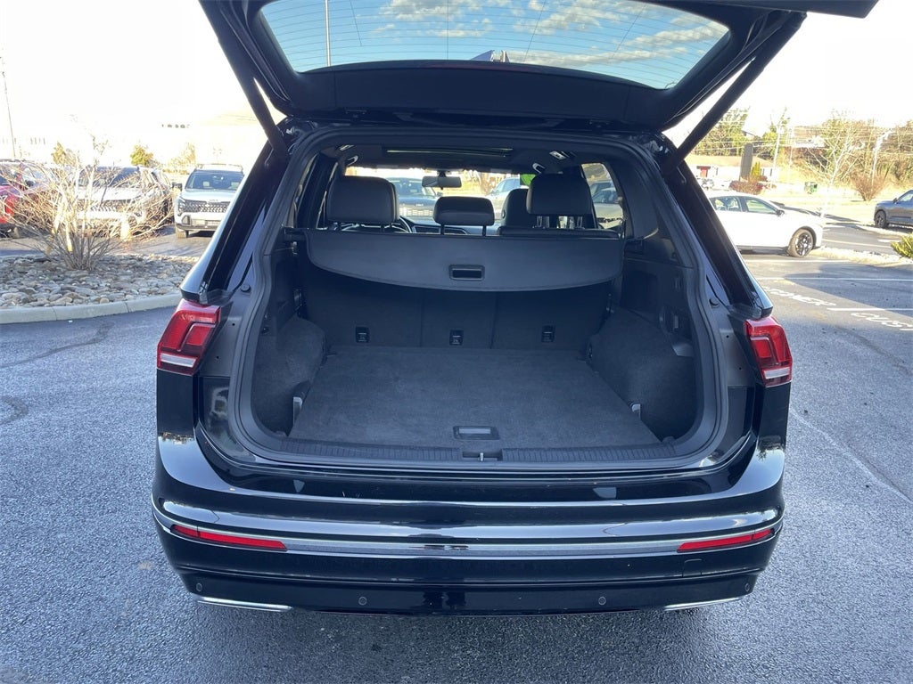 2019 Volkswagen Tiguan 2.0T SEL R-Line 4Motion