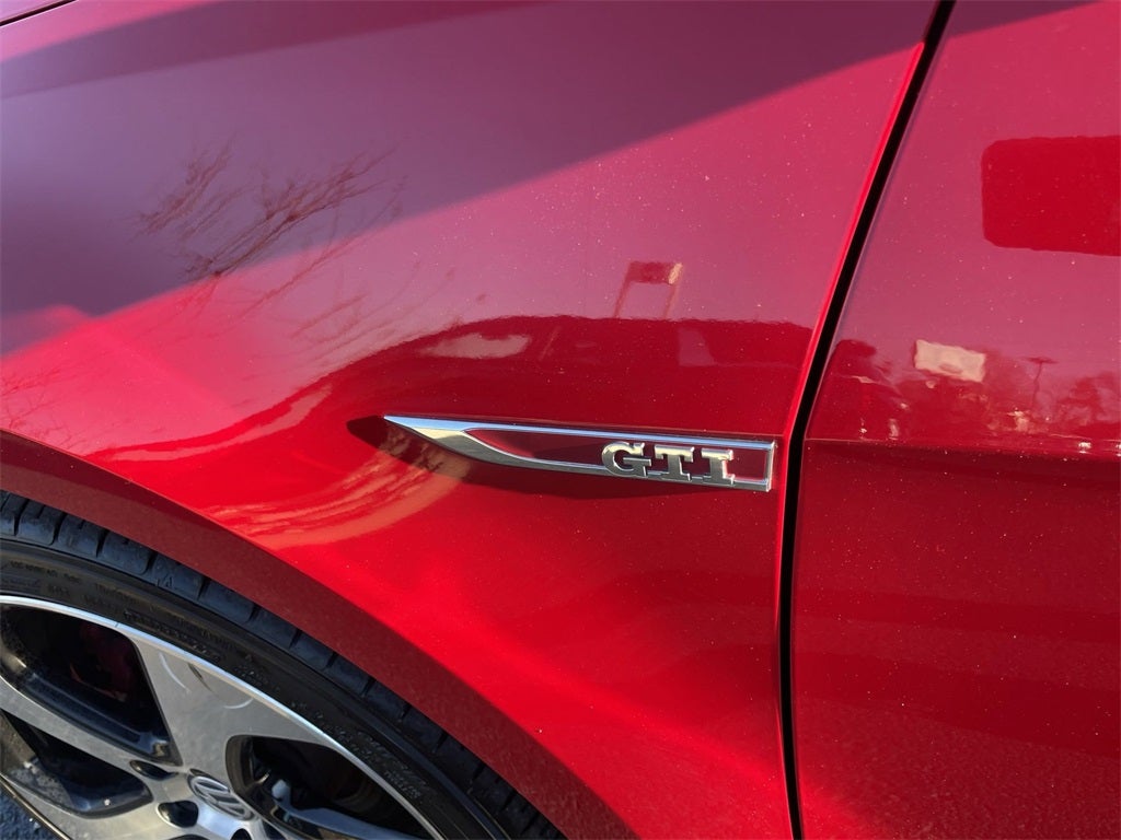 2015 Volkswagen Golf GTI 2.0T S