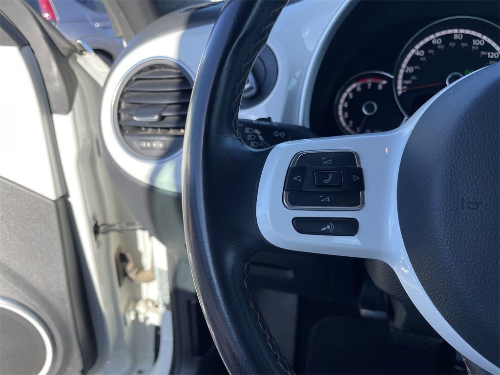 2015 Volkswagen Beetle 1.8T Classic