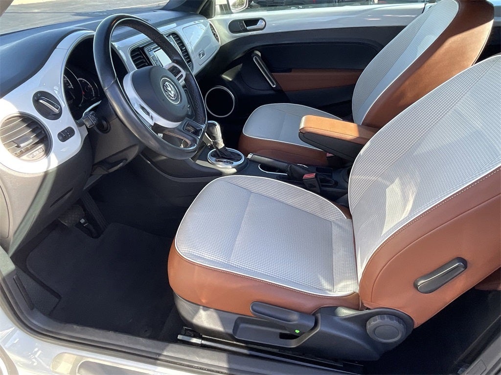 2015 Volkswagen Beetle 1.8T Classic