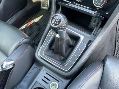 2019 Volkswagen Golf GTI 2.0T SE
