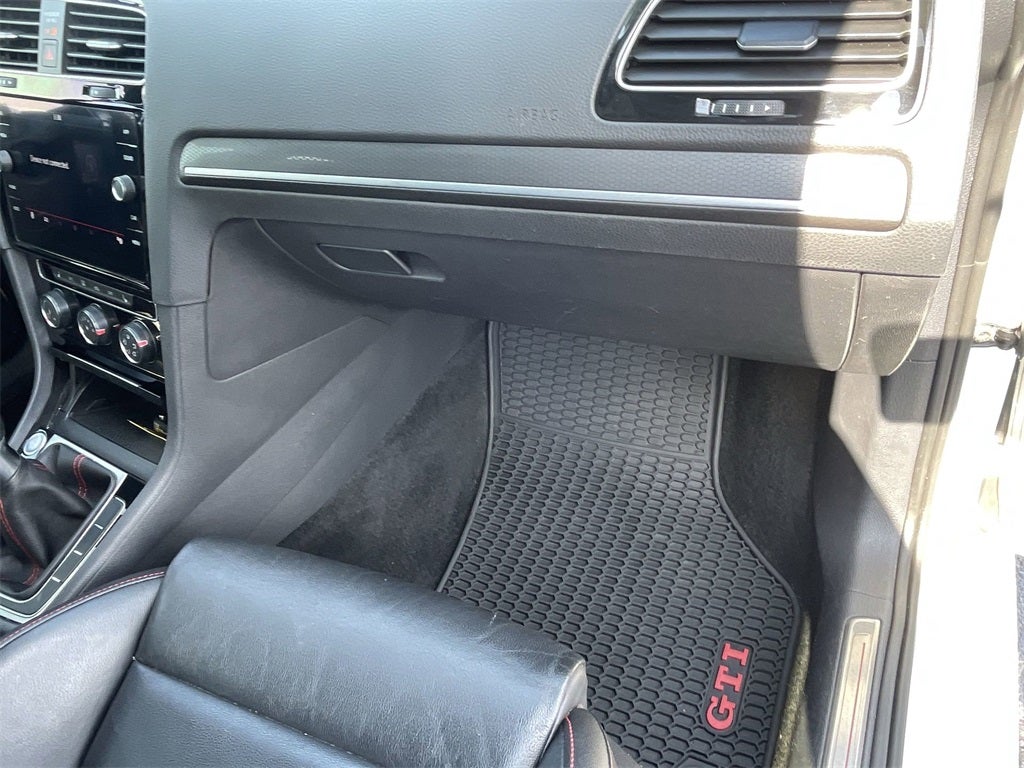 2019 Volkswagen Golf GTI 2.0T SE