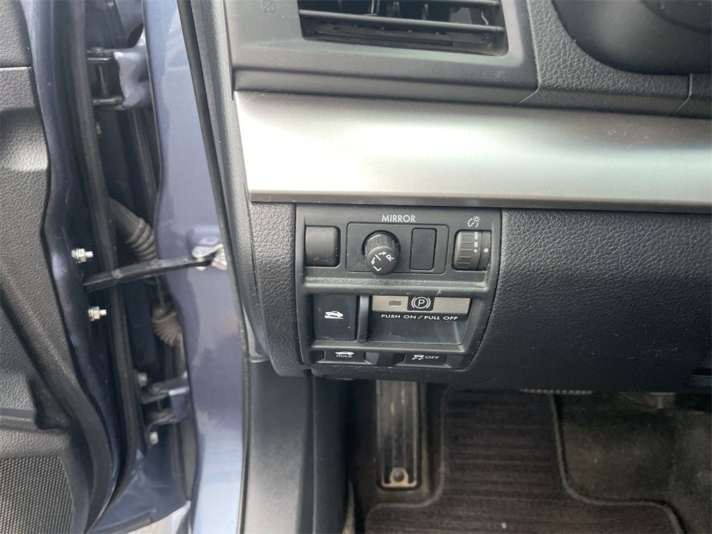 2013 Subaru Legacy 2.5i Premium