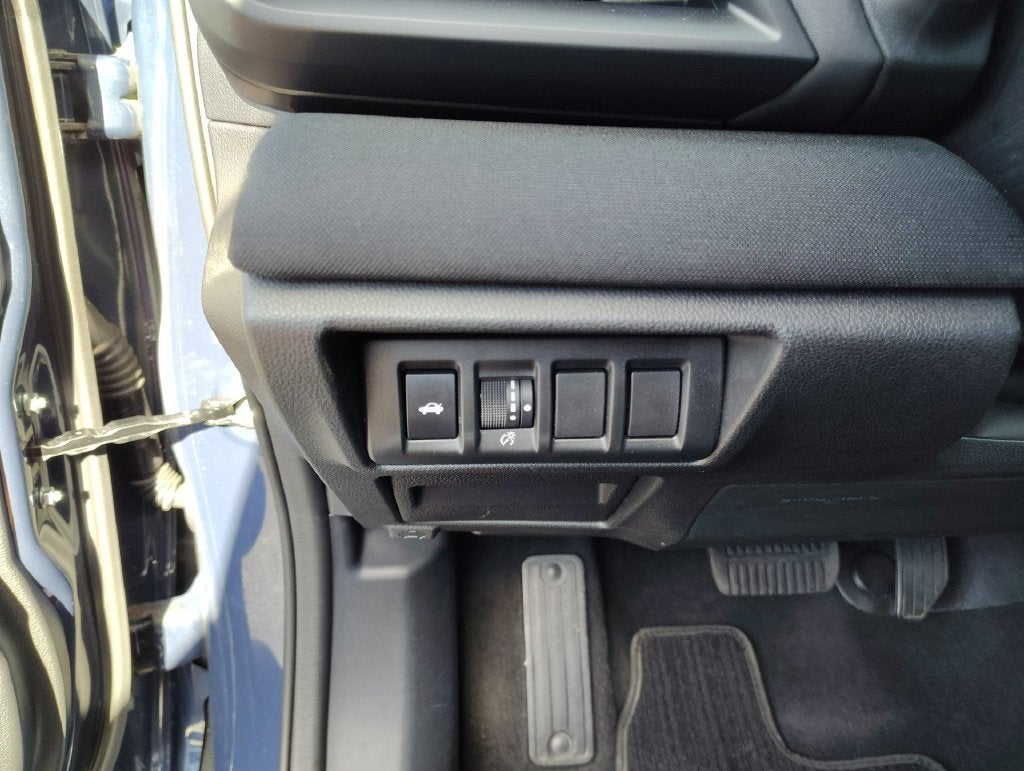 2023 Subaru Legacy Base