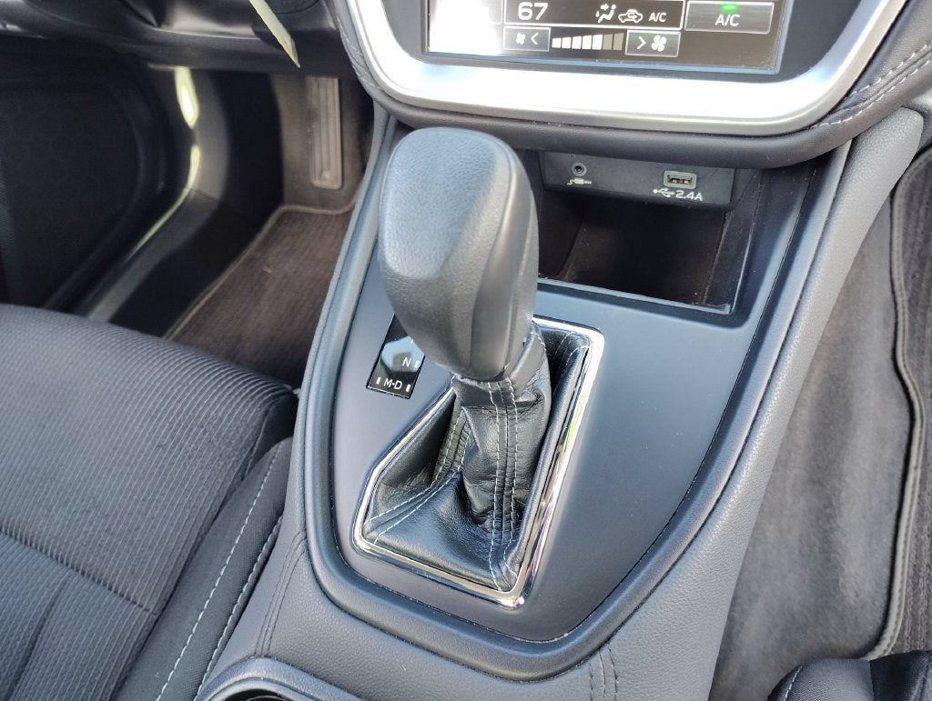 2023 Subaru Legacy Base