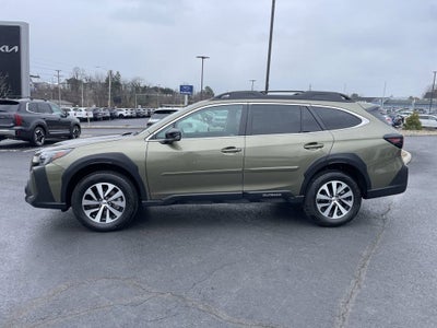 2025 Subaru Outback Premium