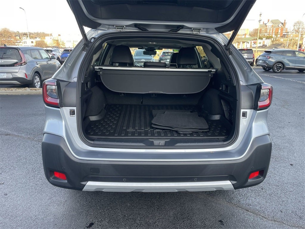 2023 Subaru Outback Touring XT
