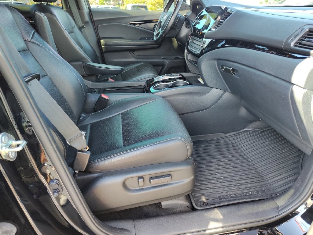 2020 Honda Passport Elite