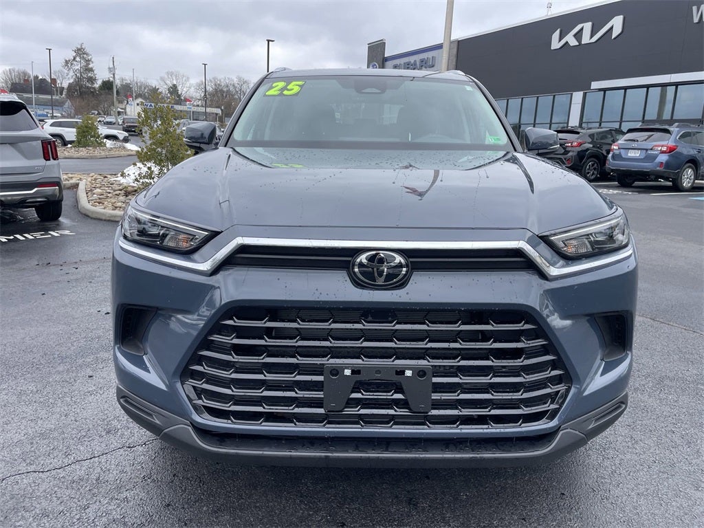 2025 Toyota Grand Highlander XLE