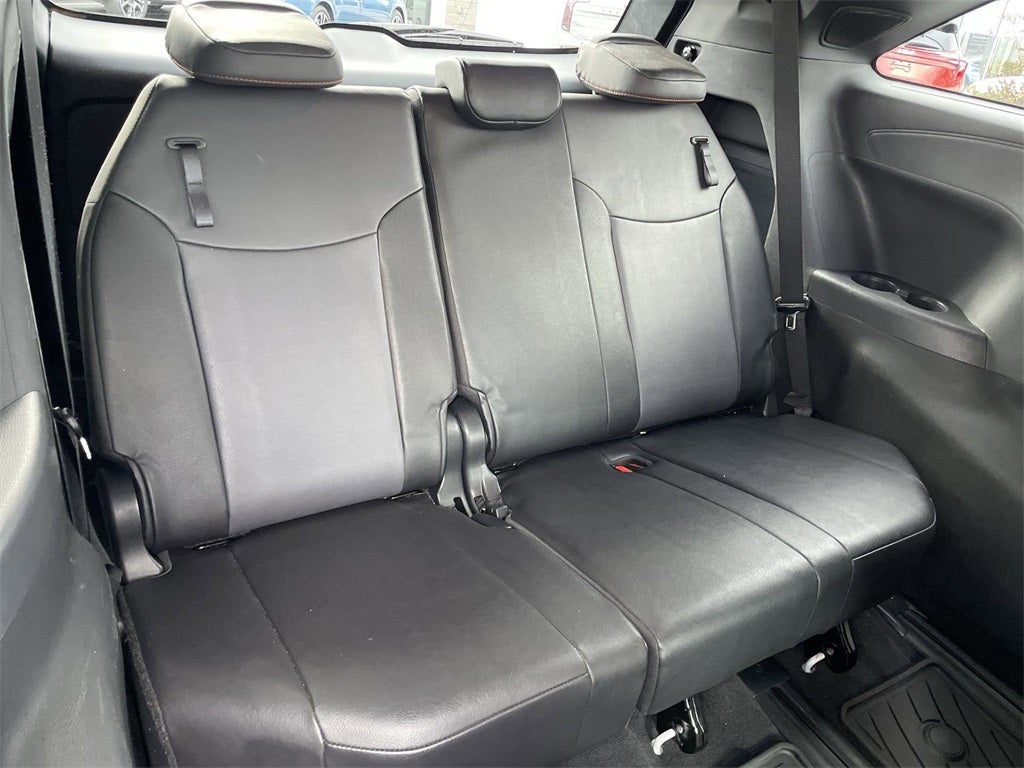 2022 Toyota Sienna XSE 7 Passenger