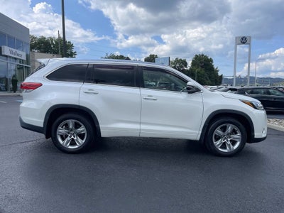 2017 Toyota Highlander Limited