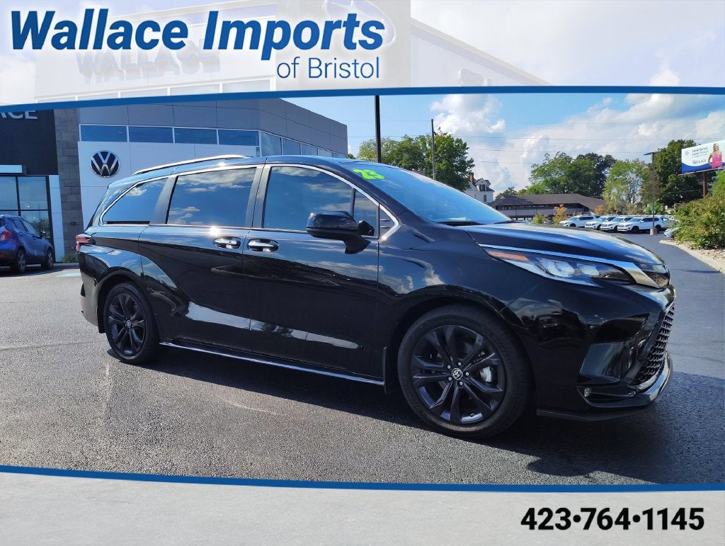 2023 Toyota Sienna XSE 7 Passenger