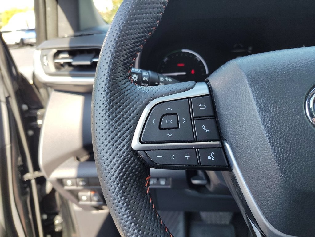 2023 Toyota Sienna XSE 7 Passenger