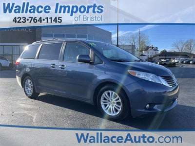 2015 Toyota Sienna L 7 Passenger