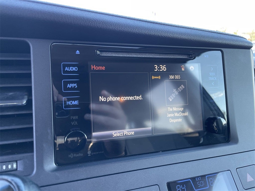 2015 Toyota Sienna L 7 Passenger