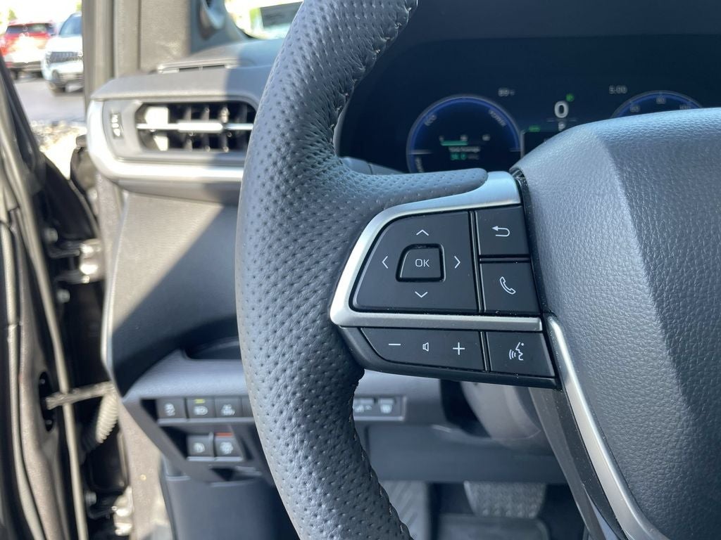 2025 Toyota Sienna Limited 7 Passenger