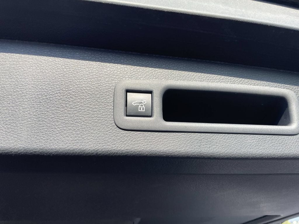 2025 Toyota Sienna Limited 7 Passenger