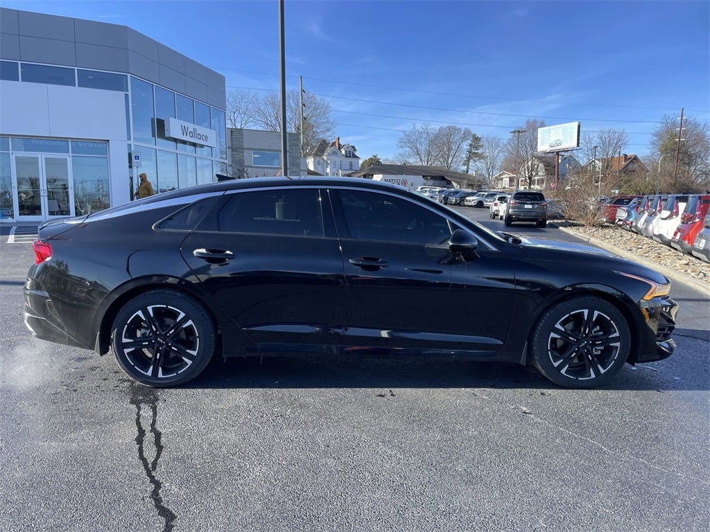 2024 Kia K5 GT-Line
